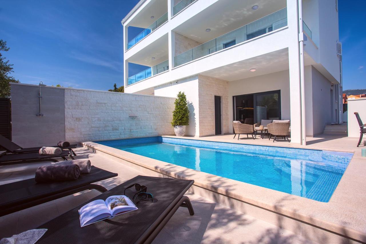 Villa Petra Kaštela Eksteriør bilde